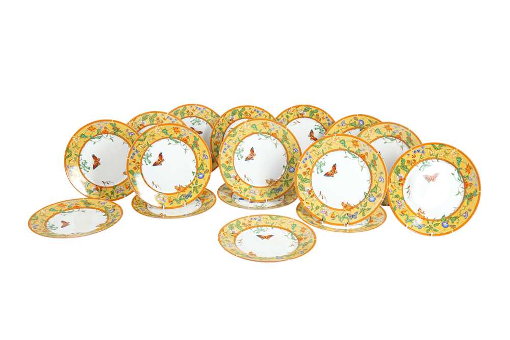 Lot 143 - A SET OF SIXTEEN HERMES LA SIESTA HERMES PLATES