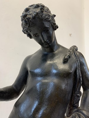 Lot 125 - A LATE 19TH CENTURY NEAPOLITAN BRONZE FIGURE OF NARCISSUS