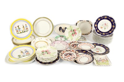 Lot 150 - A SET OF SIX ENGLISH POTTERY PLATES, PROBABLY STAFFORDSHIRE, LATE 19TH CENTURY