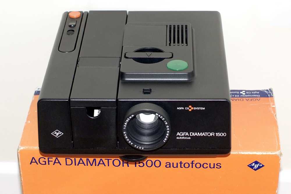 Lot 20 - Agfa Diamator 1500 Auto Focus Slide Projector.