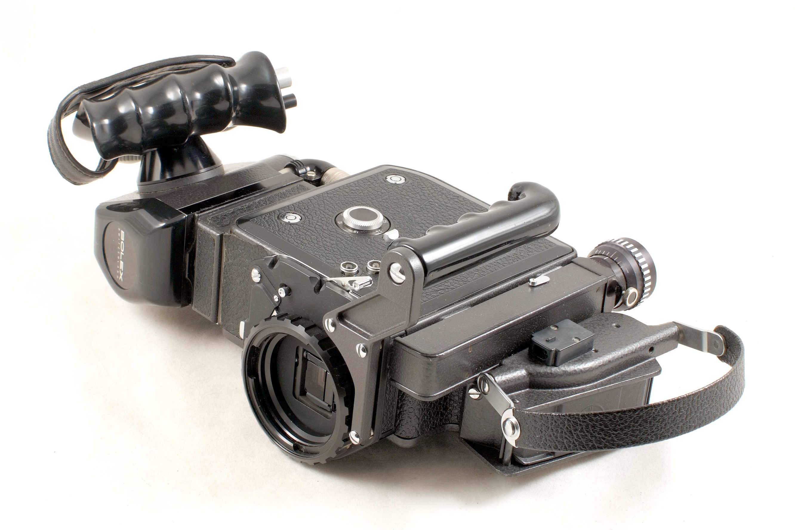 Lot 48 - Bolex H16 EBM Electric 16mm Cine Camera Body