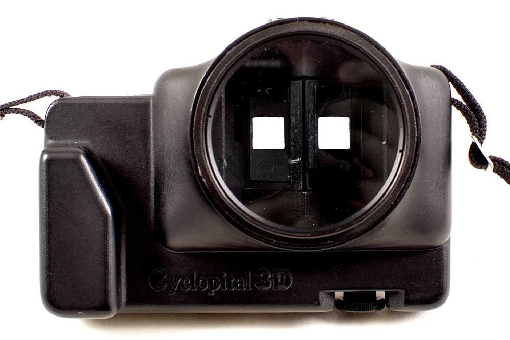 Lot 67 - Rare Cyclopital Close-up Adapter for Fuji W3 & W1 3D Cameras.