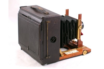 Lot 48 - An Unnamed Half Plate Field Camera with Beck Isostigmar Lens.