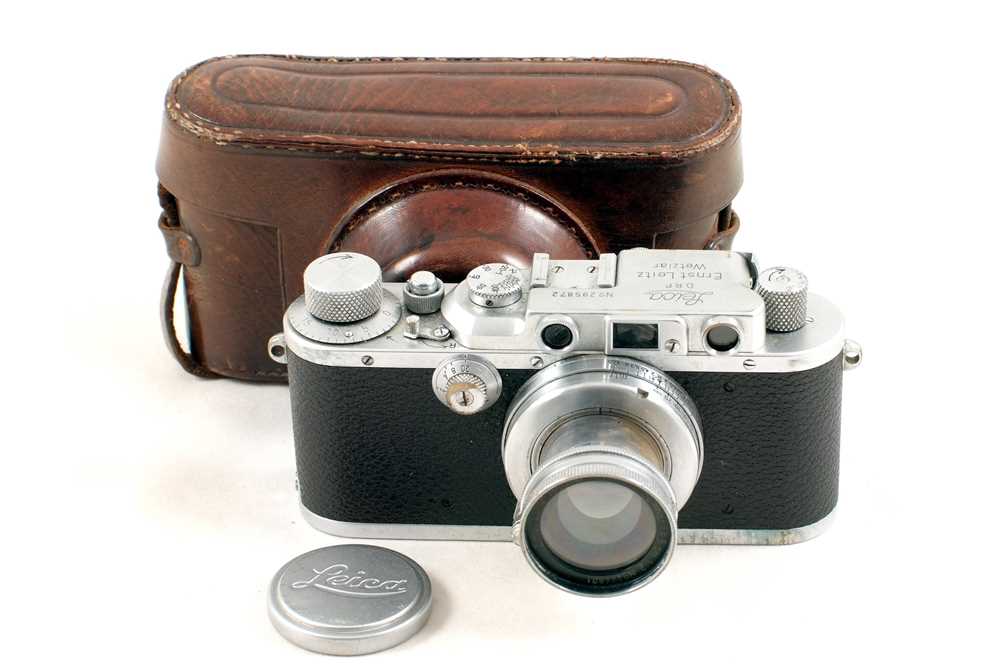Lot 120 - Chrome Leica IIIa with 50mm f2 Summar Lens.