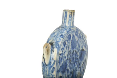 Lot 69 - A BLUE AND WHITE POTTERY MOON FLASK