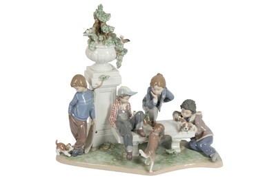Lot 376 - A LLADRO PORELAIN FIGURAL GROUP 'PUPPY DOGS TAILS'
