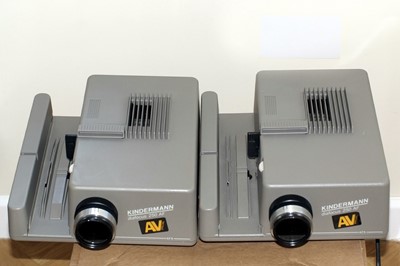 Lot 229 - Pair of Kindermann Diafocus 250AF Slide Projectors for Stereo.