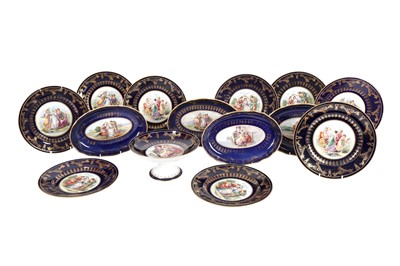 Lot 370 - A VIENNESE PORCELAIN PART DESSERT SERVICE, LATE 19TH/EARLY 20TH CENTURY