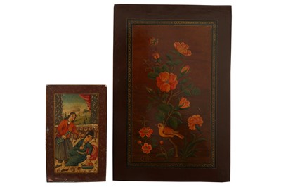 Lot 699 - A LACQUERED PORTABLE SMALL MIRROR AND A LOOSE SINGLE BOOK COVER