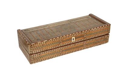 Lot 265 - λ A PORTABLE MICRO-MOSAIC KHATAMKARI BACKGAMMON BOARD