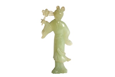Lot 545 - A CHINESE GREEN HARDSTONE FIGURE OF A LADY, 20TH CENTURY