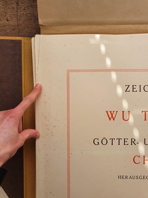 Lot 322 - ZEICHNUNGEN NACH WU TAO-TZE AUS DER GOTTER- UND SAGENWELT CHINAS. [Album of Paintings by Wu Daozi]