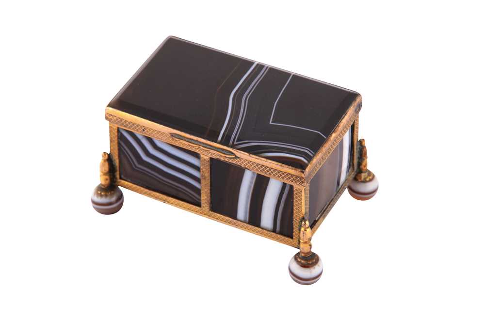 Lot 65 - A late 19th century / early 20th century gilt copper mounted banded agate small casket