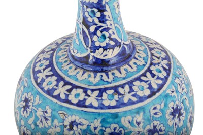 Lot 83 - A LARGE MULTAN BLUE AND TURQUOISE POTTERY VASE