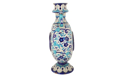 Lot 285 - A MULTAN BLUE AND TURQUOISE POTTERY MOON FLASK
