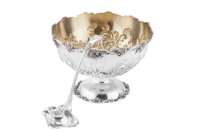 Lot 186 - A 20TH CENTURY AMERICAN STERLING SILVER PUNCH BOWL, BOSTON BY FOSTER AND CO