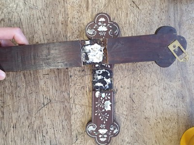 Lot 755 - A CHINESE MOTHER OF PEARL-INLAID WOOD CROSS.