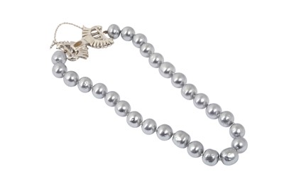 Lot 82 - Christian Dior by Mitchel Maer Pearl Choker Necklace