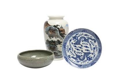 Lot 800 - A COLLECTION OF CHINESE CERAMICS.