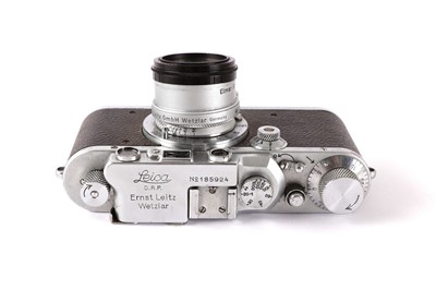 Lot 121 - A Leica IIIa Rangefinder Camera