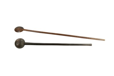 Lot 602 - A ZULU EXECUTIONER'S KNOBKERRIE, LATE 19TH/20TH CENTURY