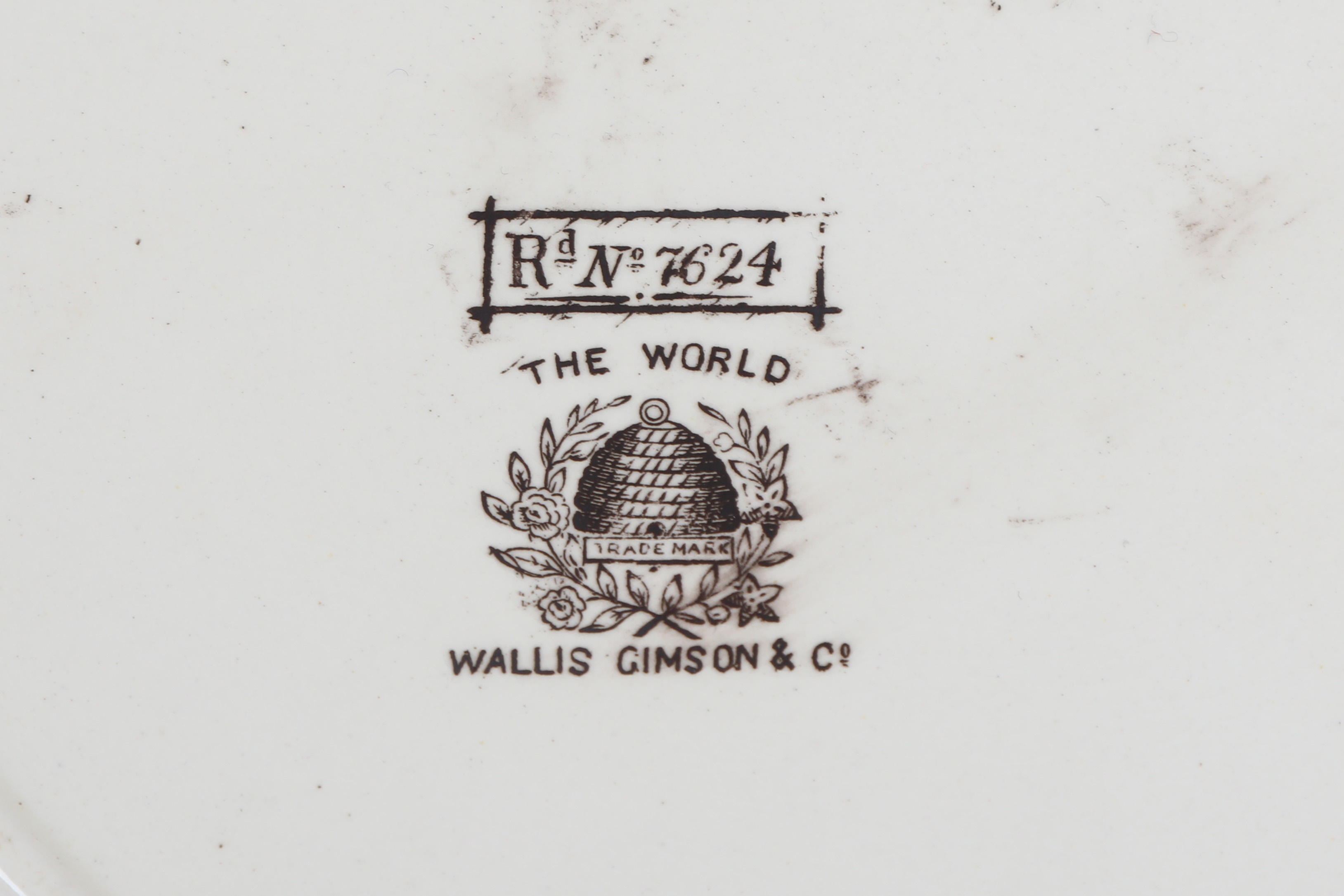 Wallis Gimson World Series â€”Ottawa & Bolton  Octagonal  Plate