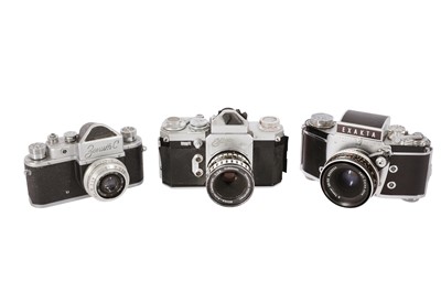 Lot 268 - A Selection of SLR Cameras