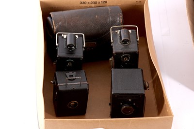 Lot 254 - A Selection of Early 20th Century Cameras