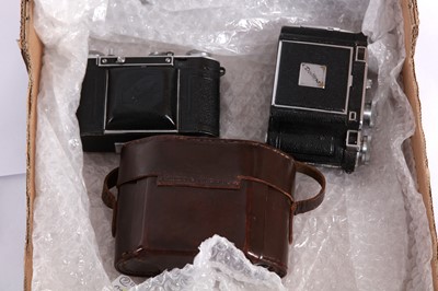 Lot 236 - A Group of Certo Dollina Folding Rangefinder Cameras