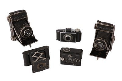 Lot 256 - A Selection of Folding Cameras