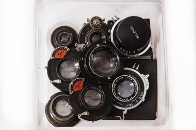 Lot 262 - A Selection of Lenses