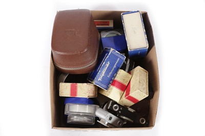Lot 26 - A Selection of Rolleiflex & Voigtlander Accessories