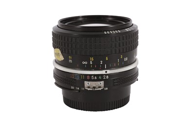 Lot 286 - A Nikon 28mm f/2.8 Ai Nikkor Lens