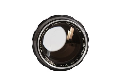 Lot 294 - A Nikon Nikkor-P 105mm f/2.5 Pre-Ai Lens