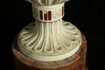 Lot 37 - A LATE 18TH / EARLY 19TH CENTURY ITALIAN NEO-CLASSICAL MARBLE URN