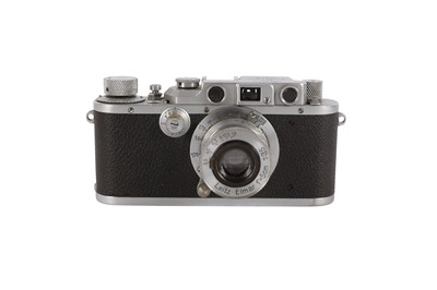 Lot 123 - A Leica IIIb Rangefinder Camera
