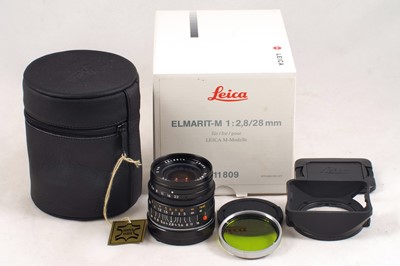 Lot 264 - Boxed Black Leica Elmarit-M 28mm f2.8 Lens.