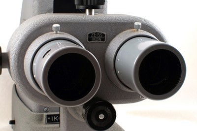 Lot 233 - RARE Zeiss Ikon Ikolux 500 Stereo & Mono Slide Projector. Orikor 150mm f3.2 lenses with polarisers