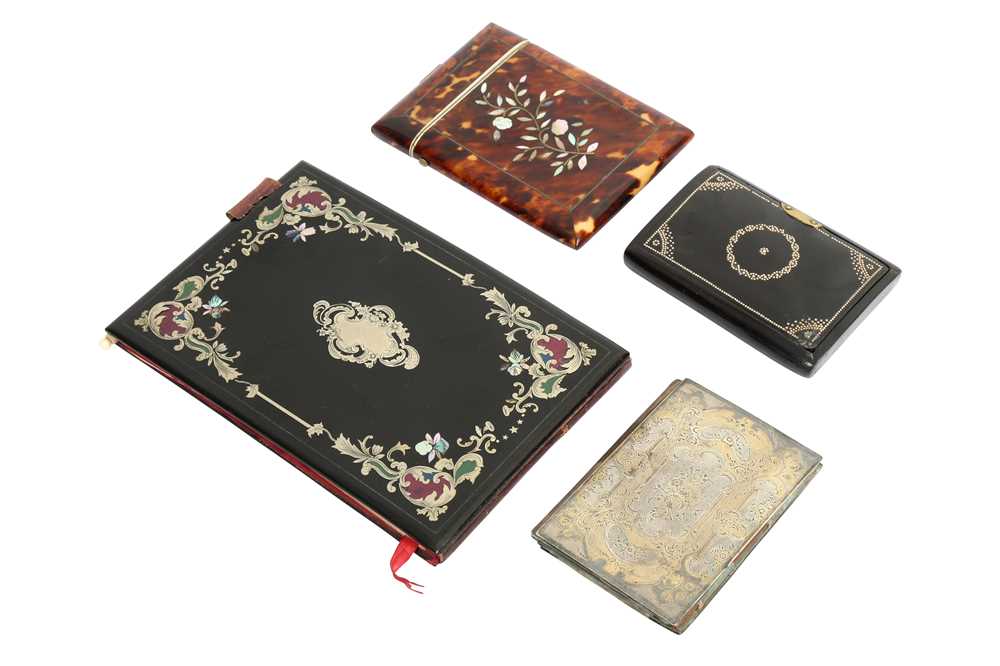 Lot 206 - A LACQUERED AND BRASS INLAID NOTEBOOK COVER, 19TH CENTURY