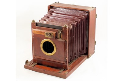Lot 277 - An Unnamed Brass & Mahogany Whole Plate Camera, Needs Attention.