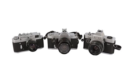 Lot 99 - A Selection of SLR Cameras