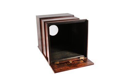 Lot 180 - A Unmarked Large Tailboard Wet Plate Camera