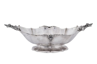 Lot 149 - A mid-20th century Italian 800 standard silver fruit bowl, Milan 1934-44 by Vittorio Muggia
