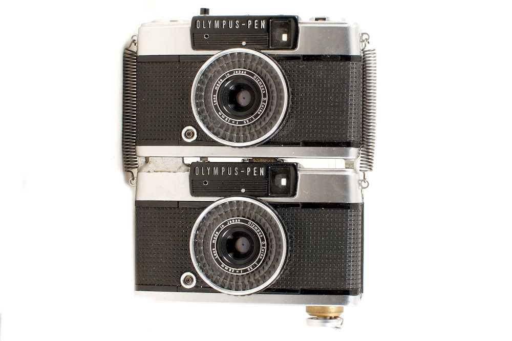 Lot 75 - An Pair of Olympus Pen EE-3 Half Frame Cameras, Twinned for Stereo.