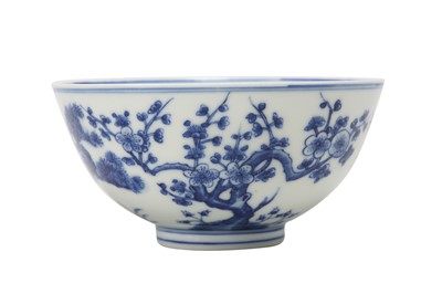 Lot 612 - A CHINESE BLUE AND WHITE 'THREE FRIENDS OF WINTER' BOWL.