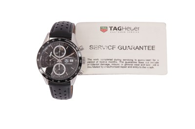Lot 113 - TAG HEUER.