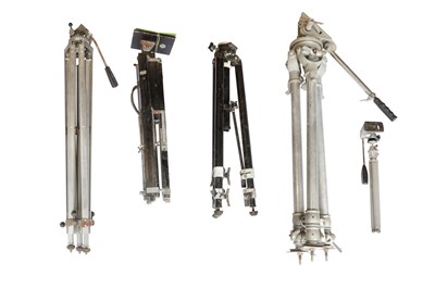 Lot 67 - A Selection of Tripods and A Free Standing Flash Head