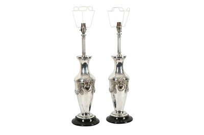 Lot 82 - A PAIR OF NEOCLASSICAL TASTE SILVER PLATED URN FORM TABLE LAMPS, EARLY 20TH CENTURY