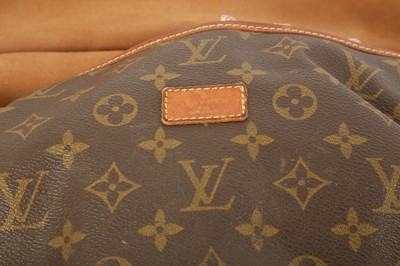 Lot 376 - LOUIS VUITTON MONOGRAM SAUMUR 43 BAG