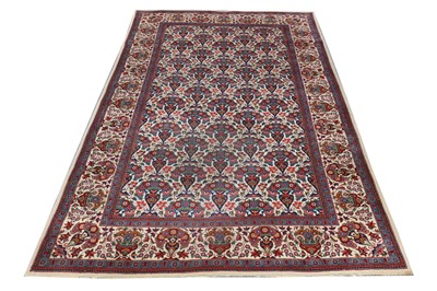 Lot 34 - A FINE KASHAN RUG, CENTRAL PERSIA